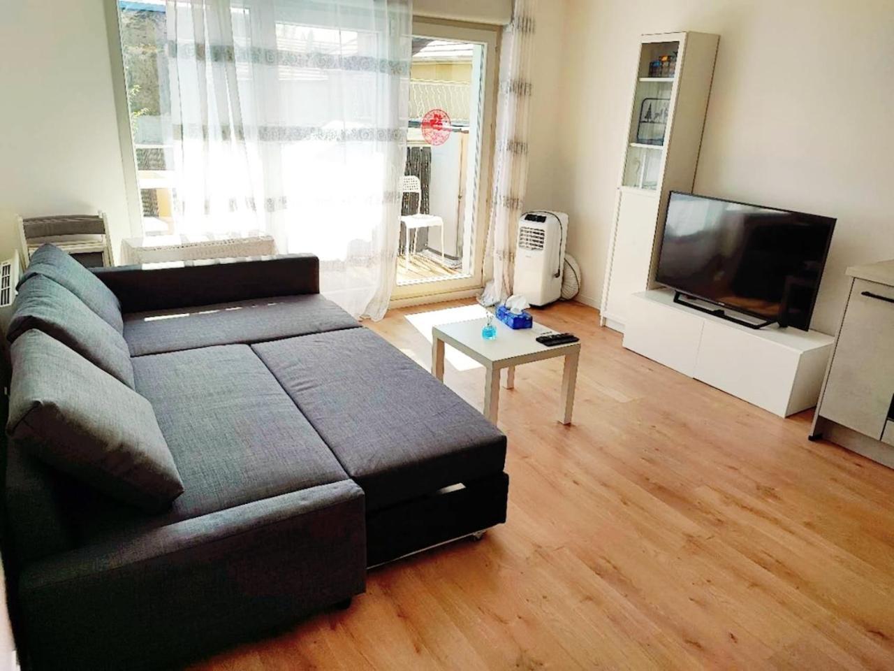 Cozy Sunshine Apartment With Balcony 4 Persons Max Ivry-sur-Seine Exterior foto